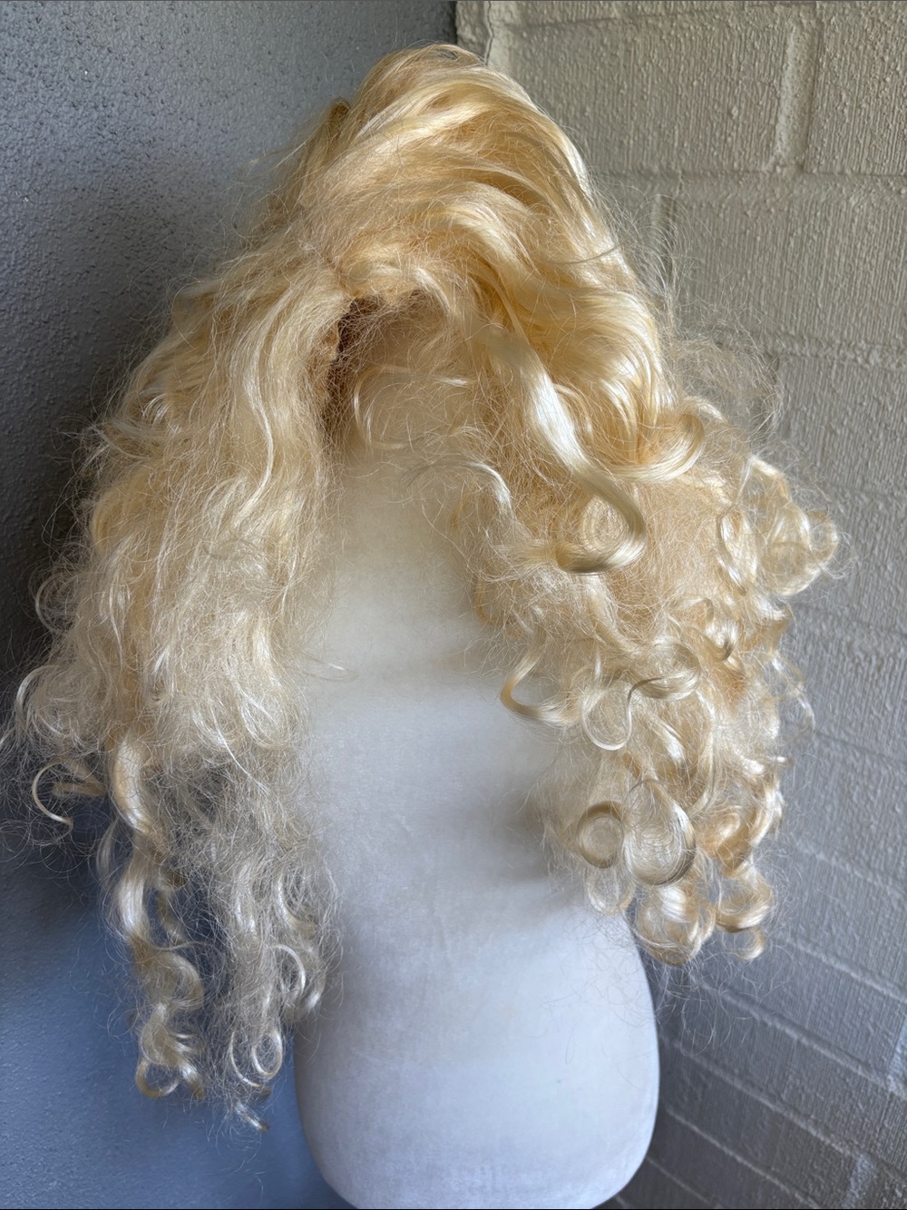 Blonde Long Curly Wig - Luxurious Light Blonde Curls